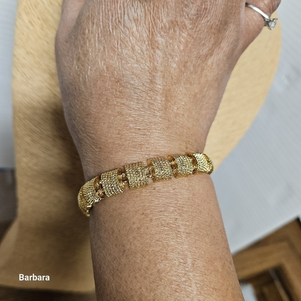 Vintage Napier Gold-tone Cable Links Bracelet